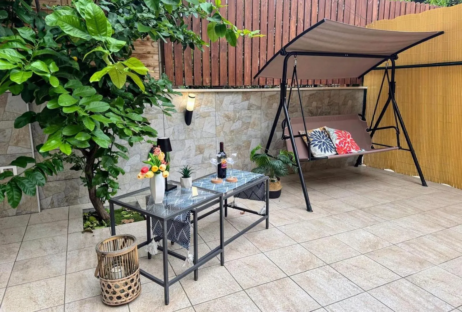 Apartment Appartamento Agli Acquedotti, Con Giardino Privato Rom