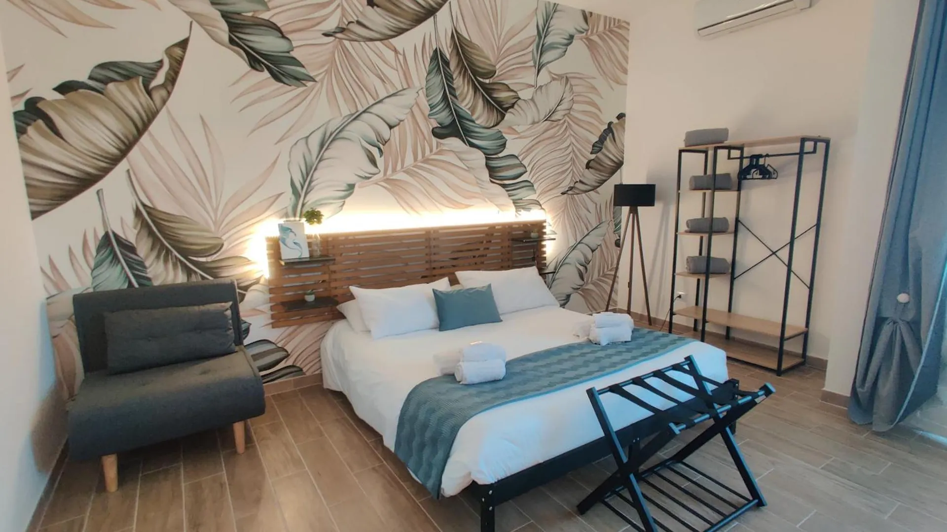 Apartment Appartamento Agli Acquedotti, Con Giardino Privato Rome