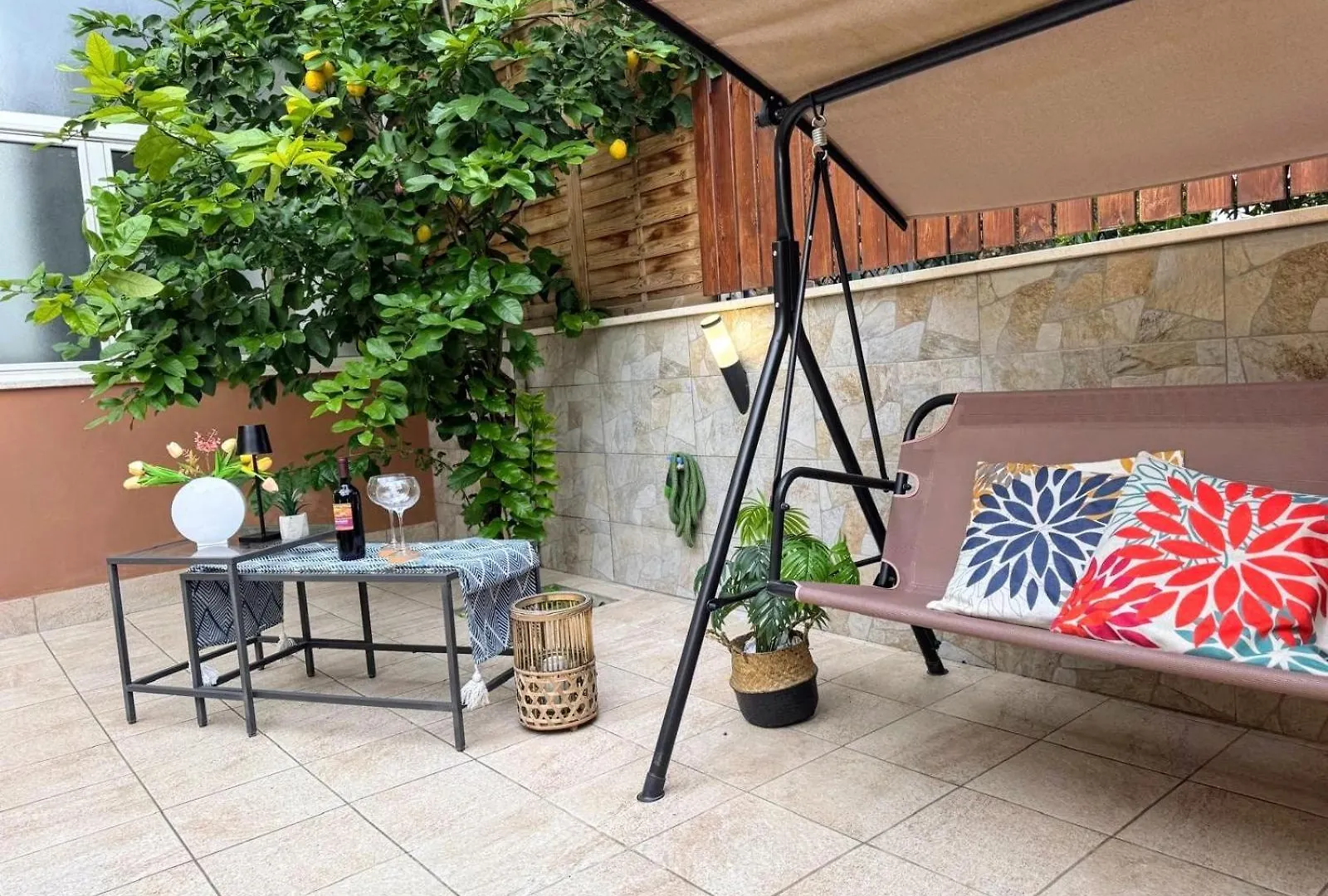 Apartment Appartamento Agli Acquedotti, Con Giardino Privato Rome Italy