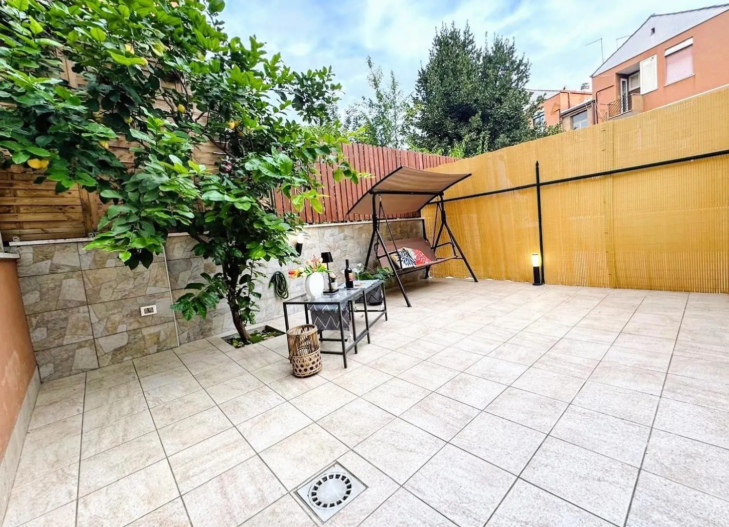 Apartment Appartamento Agli Acquedotti, Con Giardino Privato Rome